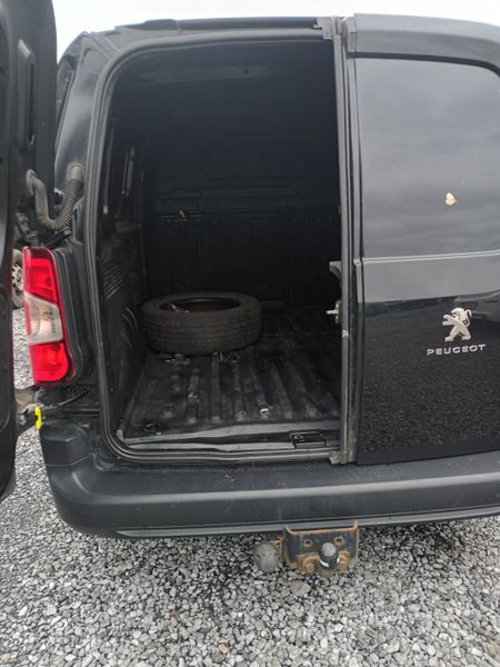 Peugeot Partner 2020 372897815