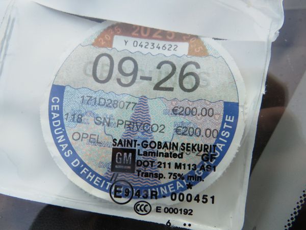 Opel Corsa 2017 5DR 1.4 PETROL IN SILVER 372899436