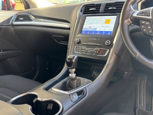 2022 Ford Mondeo 2.0L EcoBlue 150PS Zetec 372900422