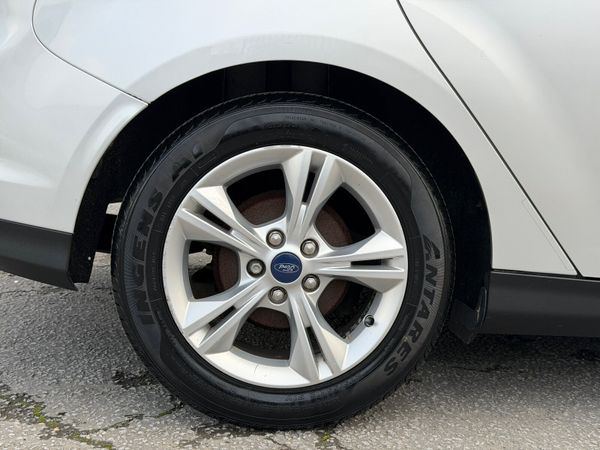 Ford Focus 1.6 TDCI 95PS ZETEC NCT 11/26 TAX03/26 372910024