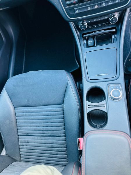 Mercedes-Benz GLA 180 Sport – 2015 – Immaculate Co 372924242