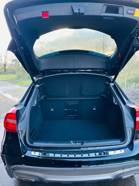 Mercedes-Benz GLA 180 Sport – 2015 – Immaculate Co 372924255