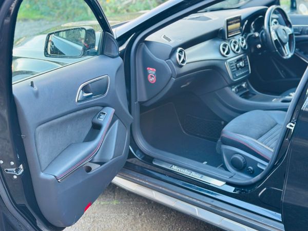 Mercedes-Benz GLA 180 Sport – 2015 – Immaculate Co 372924259