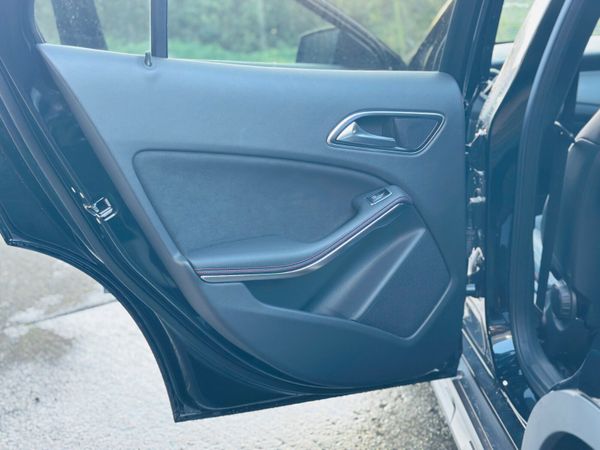 Mercedes-Benz GLA 180 Sport – 2015 – Immaculate Co 372924251