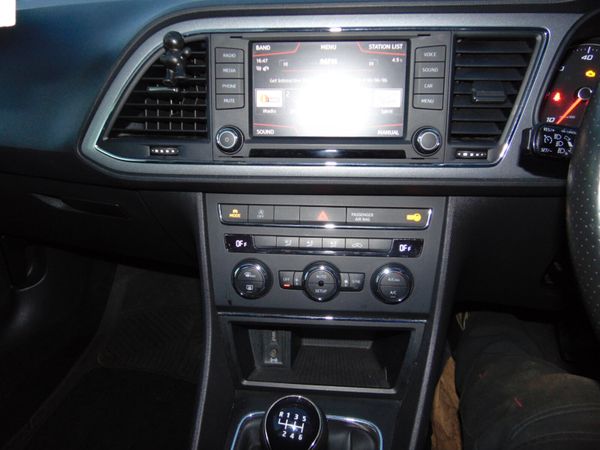 SEAT Leon 2016 184bhp FR Estate 372936639