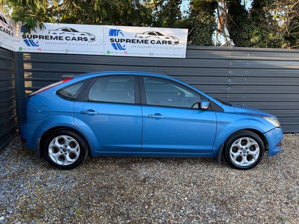 Ford Focus 2011 372944424