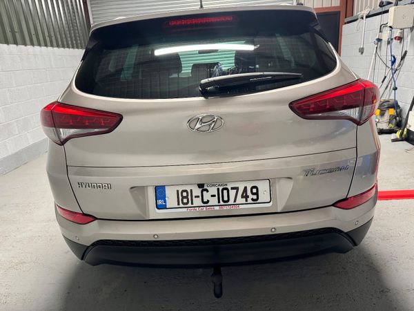 Hyundai Tucson 2018 372948294