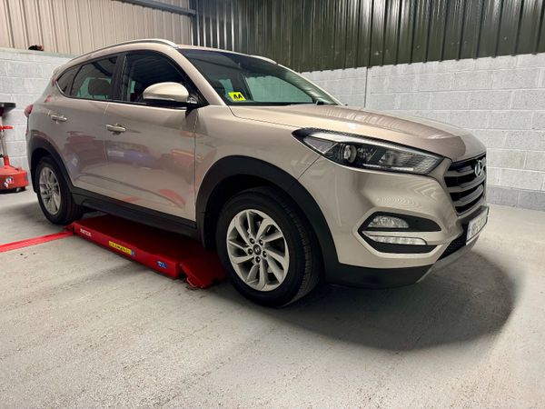 Hyundai Tucson 2018 372948291