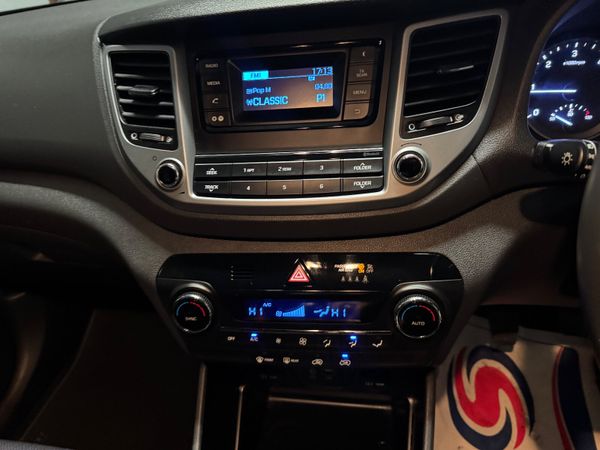 Hyundai Tucson 2018 372948301