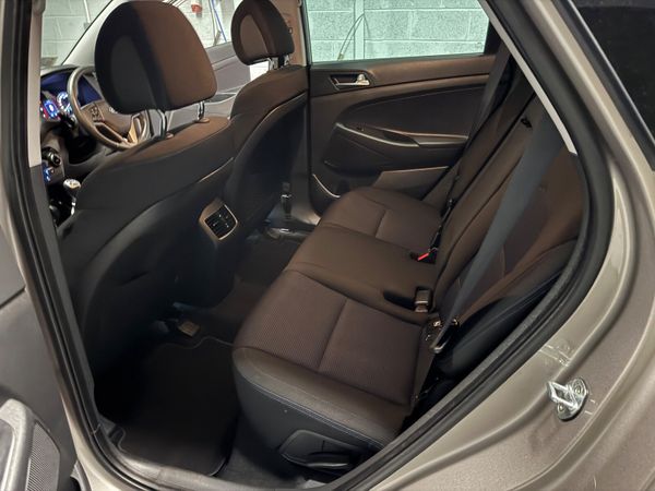 Hyundai Tucson 2018 372948310