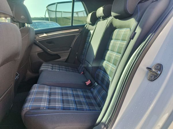 Volkswagen Golf 162 GTE 372954004