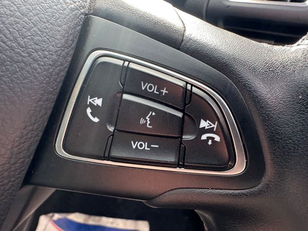 Ford Kuga 1.5 TDCI ST Line 372953237