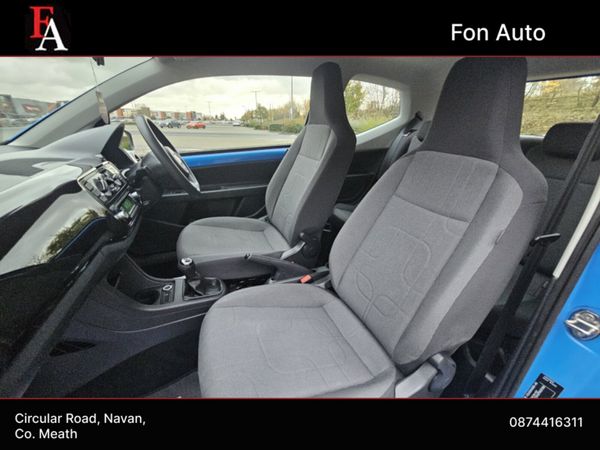 Volkswagen up! 1.0 PETROL  MOVE MODEL  * HIGH SPEC 372962931