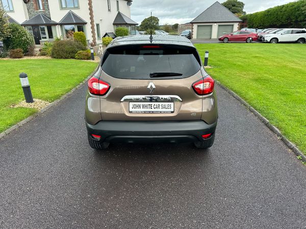 Renault Captur 2015 372963935