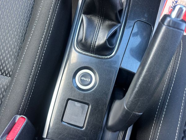 Mitsubishi Outlander 4 WD 7 Seater 372963992