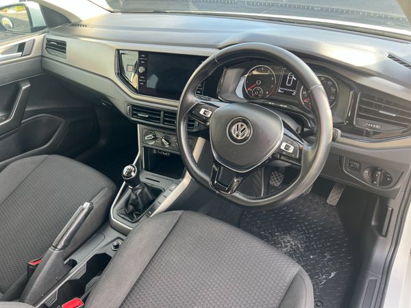 2018 Volkswagen Polo SE 1.0 TSI 372977353