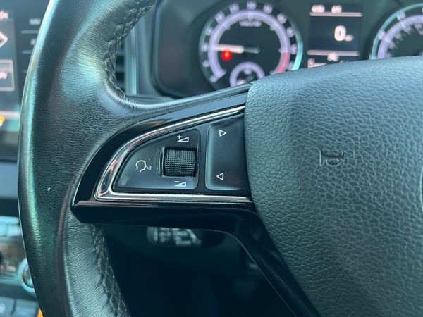 2020 (202) Skoda Karoq SE Tech 1.6 TDI 372977761