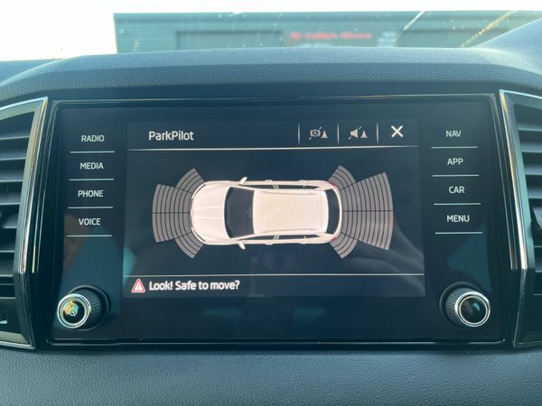 2020 (202) Skoda Karoq SE Tech 1.6 TDI 372977774