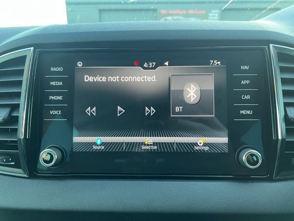 2020 (202) Skoda Karoq SE Tech 1.6 TDI 372977771