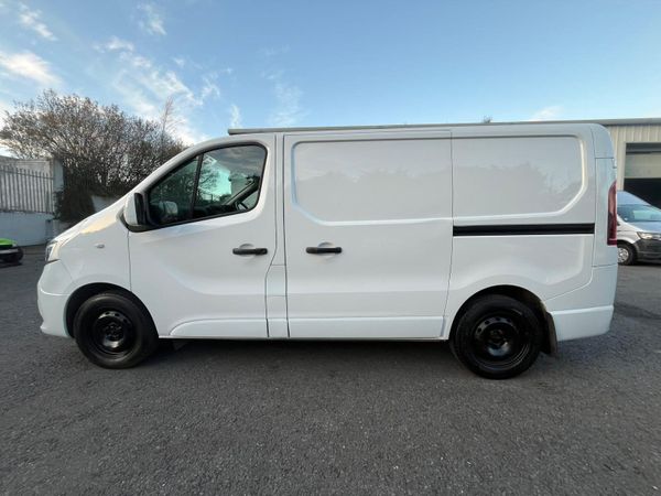 Renault Trafic SWB – Price Includes VAT 372972550