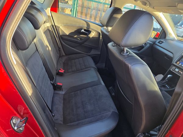 Volkswagen Polo Automatic 2016 372989850