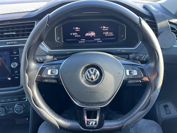 201 Volkswagen Tiguan R-line Leather Seats 372994014