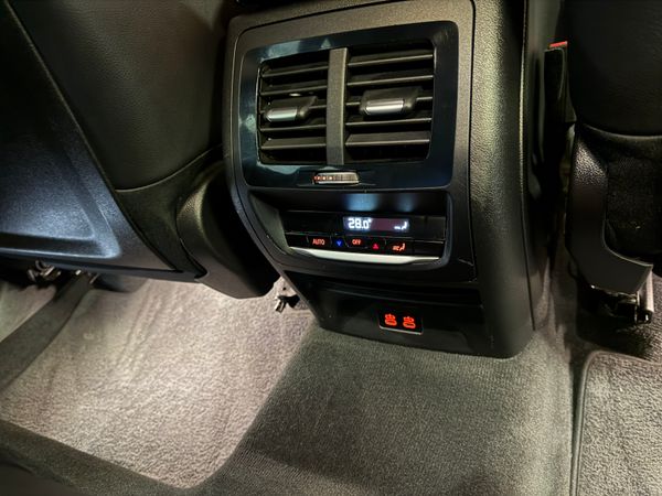 212 BMW X3 X-Drive 30E M-Sport 372994465