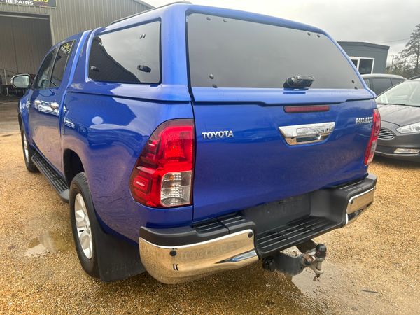 Toyota hilux icon 2.4 D4D 372999532