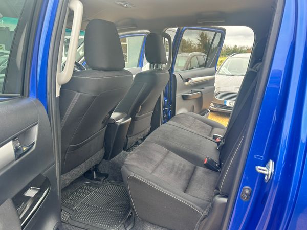 Toyota hilux icon 2.4 D4D 372999540