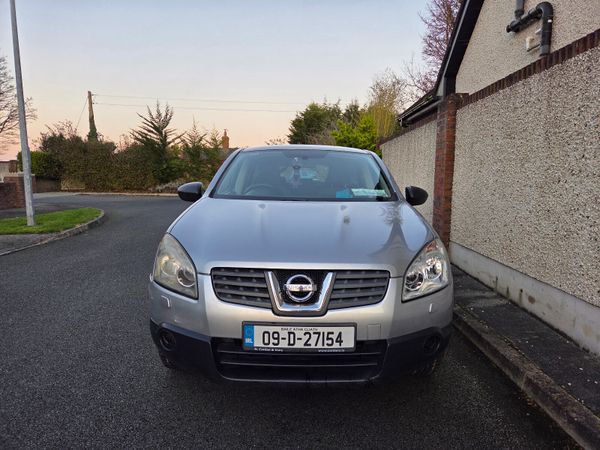 Nissan Qashqai 1.5d SE, Low mileage 373005045