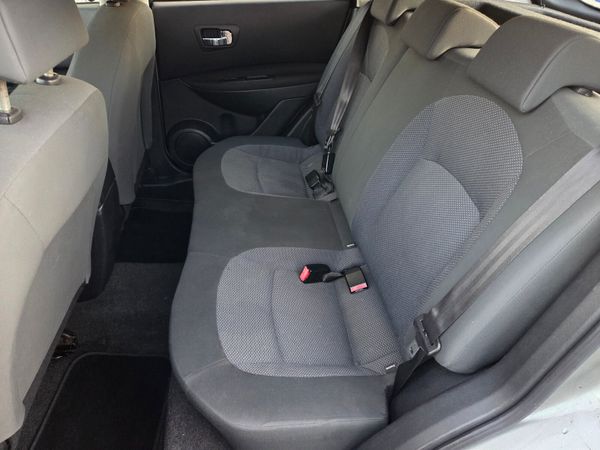Nissan Qashqai 1.5d SE, Low mileage 373005057