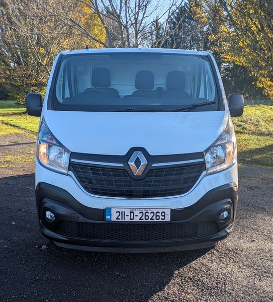 Renault Trafic 2021/ VAT INCL /DOE 04/26. 373007353