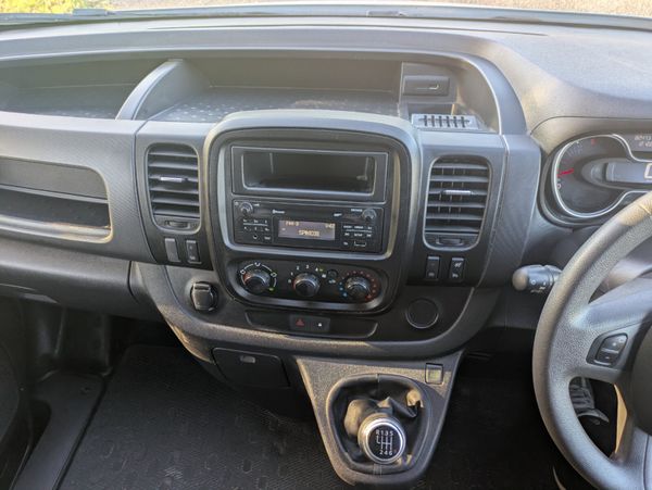 Renault Trafic 2021/ VAT INCL /DOE 04/26. 373007424