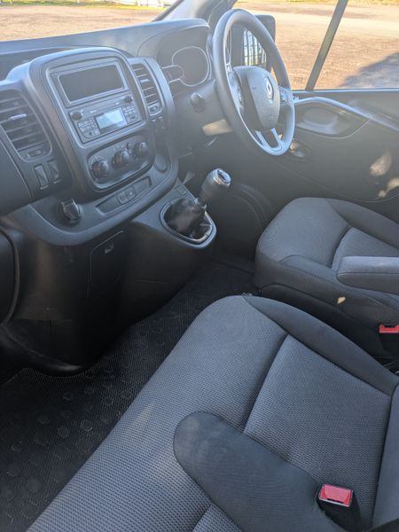 Renault Trafic 2021/ VAT INCL /DOE 04/26. 373007455