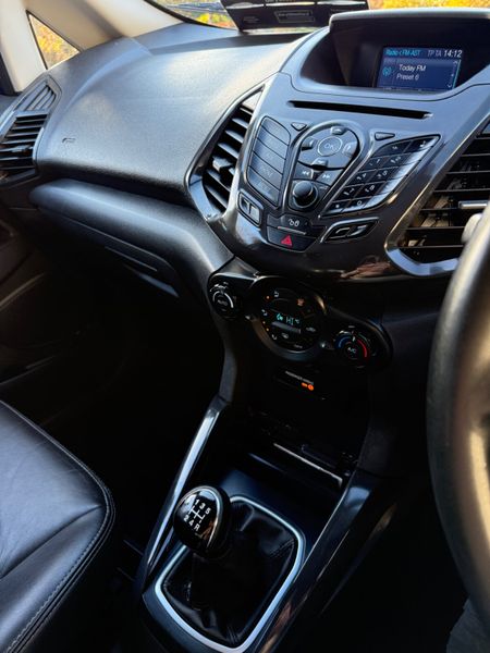 High Spec 171 Ford EcoSport Titanium! 373034077