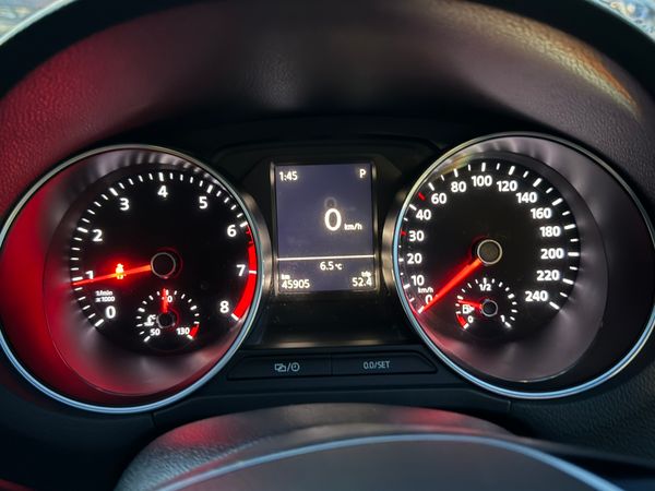 2015 VW Polo 1.2 Petrol Automatic, 27K Miles only 373043086