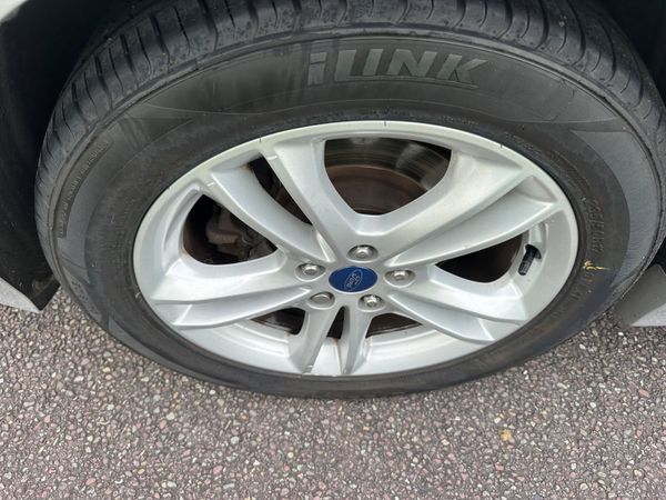 Ford Mondeo Zetec 1.5 120 Bhp 373050969