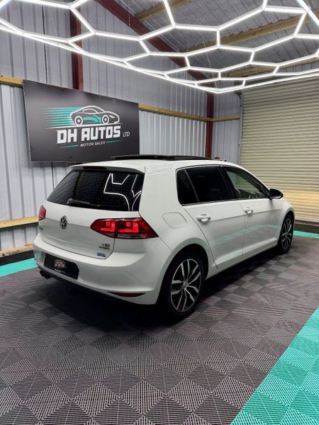Now Reserved - Volkswagen Golf 2014 Highline 373062732