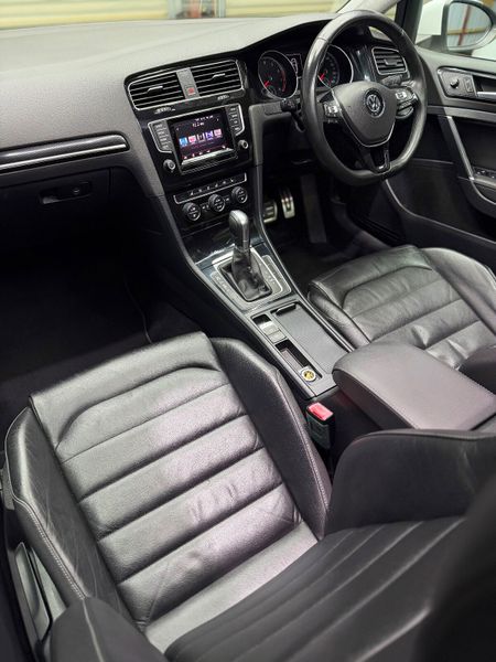 Now Reserved - Volkswagen Golf 2014 Highline 373062753