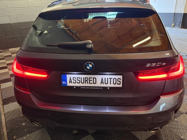 221 BMW 330E M-Sport Touring 373075278