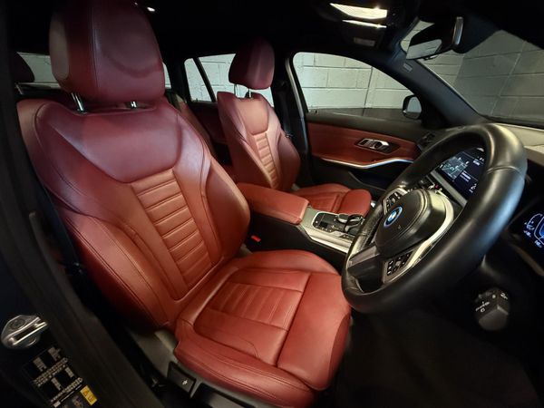 221 BMW 330E M-Sport Touring 373075280