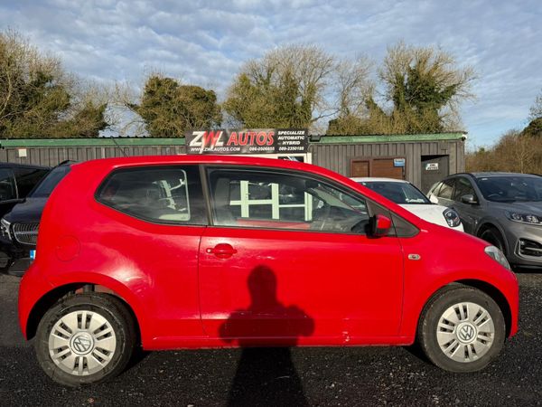 151 Volkswagen up! 373084729