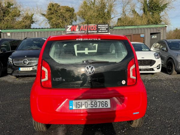 151 Volkswagen up! 373084802