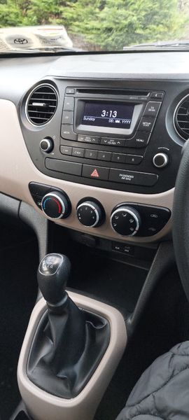 Hyundai i10 2015 373088662