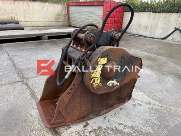 MB BF60.1 Crushing Bucket (13-20Ton) 373080091