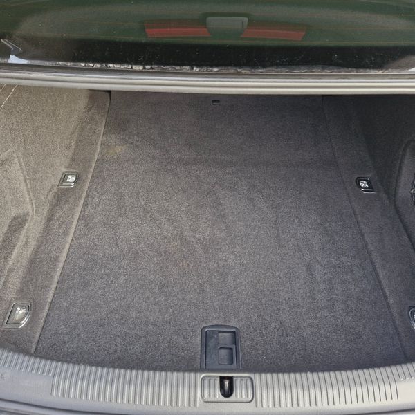 Audi A4 2021 Sline 35 373080825