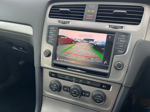 VOLKSWAGEN GOLF 2015, 1.2 TSI 5DR AUTO LOW KMS 373081193