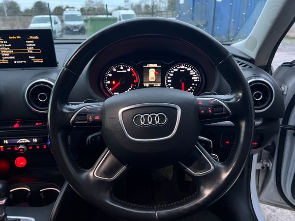 Audi A3 1.4 TFSI Auto 373101371