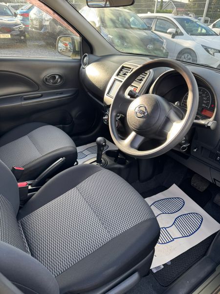 Nissan March Micra Automatic 373128970