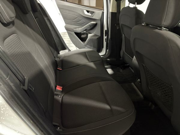 2018 Ford Focus Zetec 1.0 100 Bhp NEW MODEL 373123051